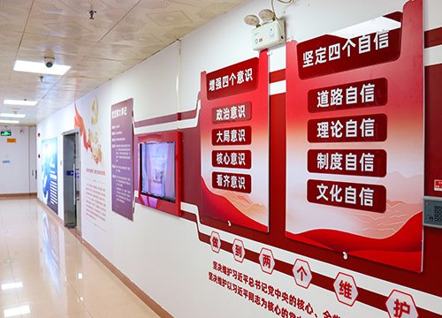 强化标杆引领，推进阵地建设